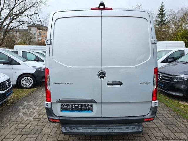 Bestelwagen MERCEDES-BENZ Sprinter 311 CDI L1H1|BOTT REGALE|WERKSTATT|230V