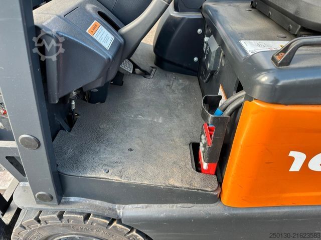 Voorlader vorkheftruck DOOSAN BR16R-7 Elektro Frontstapler mit Ladegerät