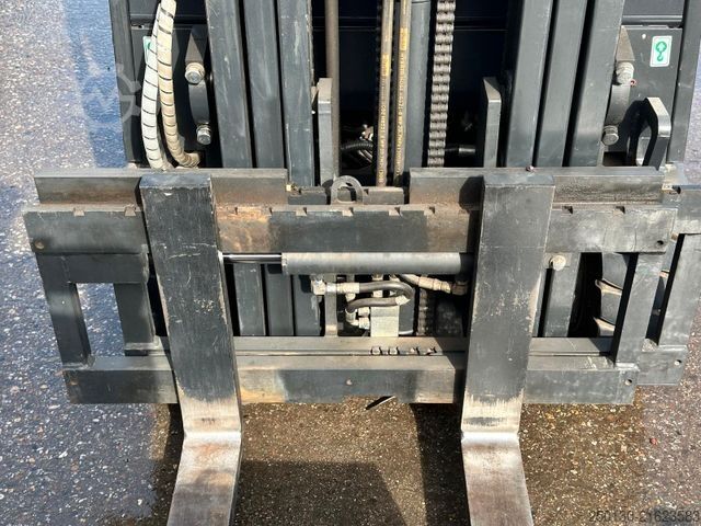 Voorlader vorkheftruck DOOSAN BR16R-7 Elektro Frontstapler mit Ladegerät