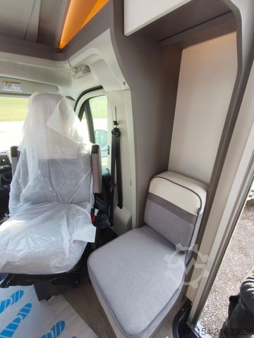 Half-integraal camper LMC Tourer T 660G