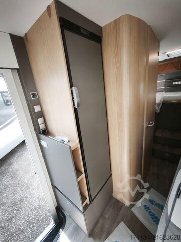 Half-integraal camper LMC Tourer T 660G