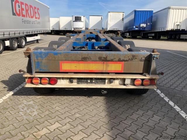 Naczepa  EURO 902K 40' chassis ausziehbar