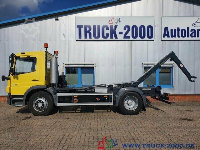 Οδοκαθαριστικό μηχάνημα Mercedes-Benz 1524 Winterdienst - Streuer - Kehrmaschine 1.Hd