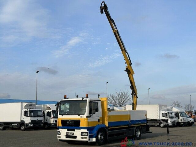 Vrachtauto met open laadbak MAN TGM 18.250 Kran Hiab 099 gefaltet am Heck 1.Hand