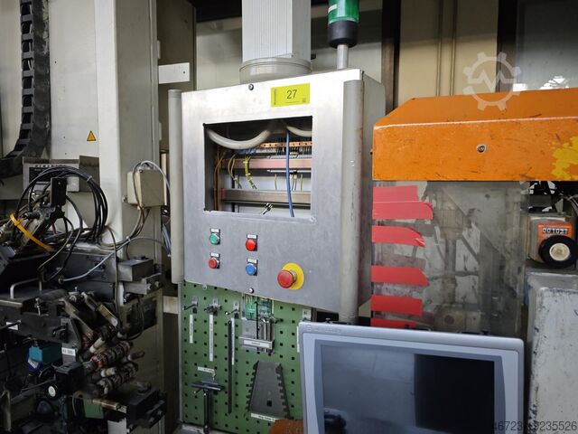 Rubber spuitgietmachine Michelin Ligne Habillage