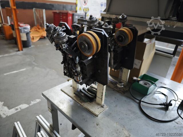 Rubber spuitgietmachine Michelin Ligne Habillage
