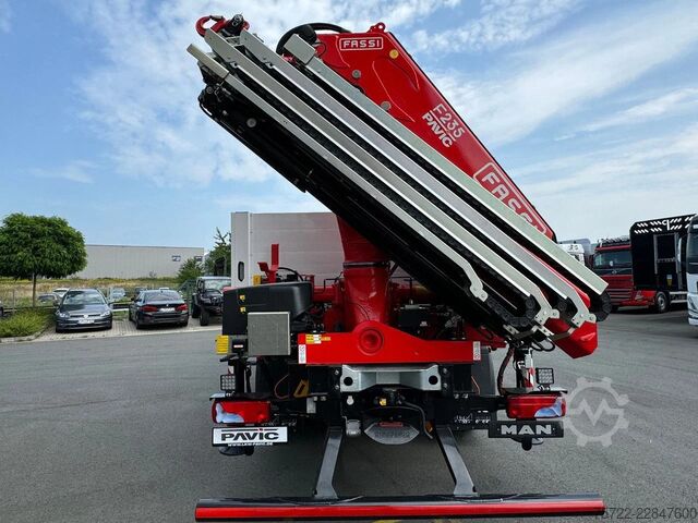 Πλατφόρμα φόρτωσης MAN TGS 26.480 6x2-4 Luft / Luft Baustoff-Pritsche ...
