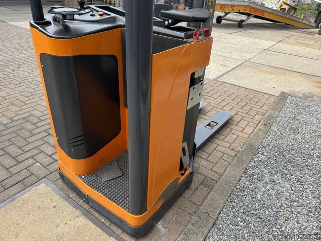 VS-22201 Transpallet elettrico triplex con operatore a bordo 5500mm BJ2020 ACTIL SV13