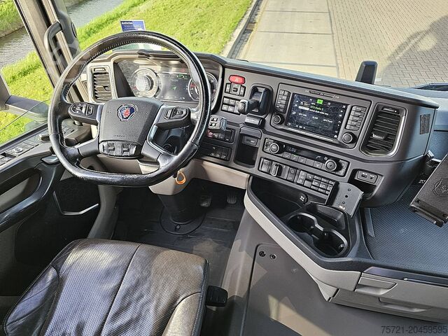 Padrão-SZM SCANIA R500 6X2 RETARDER