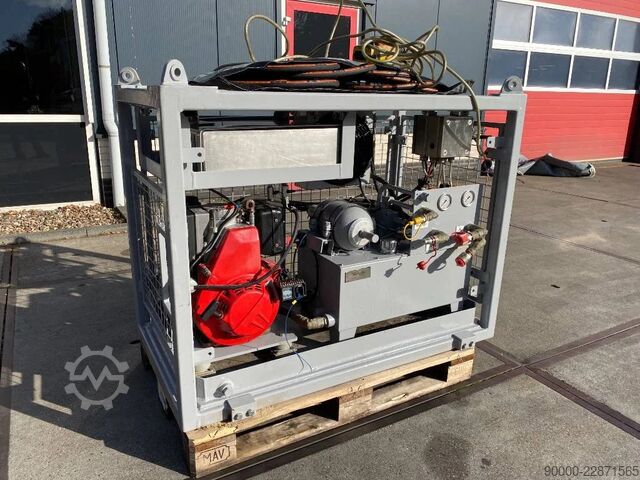 Χαμηλός φορτωτής Lombardini Powerpack