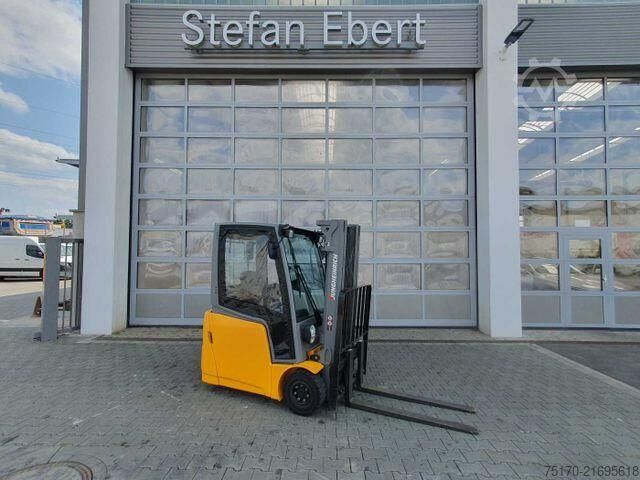 Heftruck Jungheinrich EFG 215 / Triplex 4.25m / SS / nur 1.680h / 2021