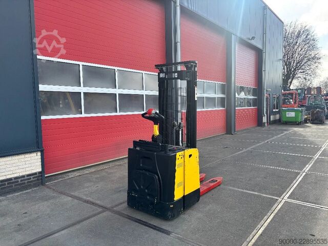 Gaffeltruck Hyster S1.5 S 1500 kg stapelaar 3.4m