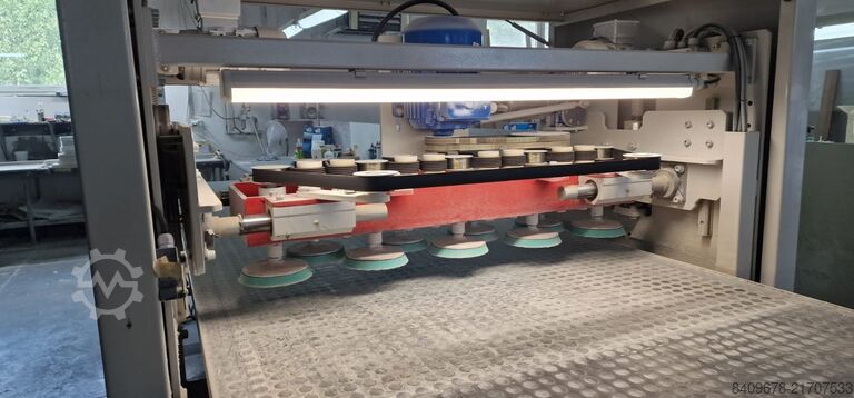 Machine voor het polijsten van gelakte fronten STYL24 Maszyna polerująca fronty meblowe