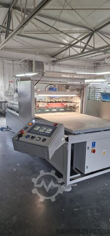 Machine voor het polijsten van gelakte fronten STYL24 Maszyna polerująca fronty meblowe