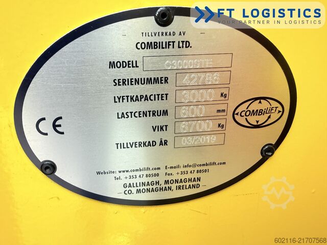 Vierwegvorkheftruck Combilift C3000STE TRIPLEX WIDE POSITIONER CABIN