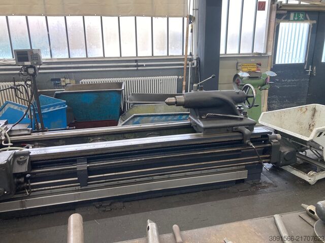 Tokarka uniwersalna WMW DLZ 800 III