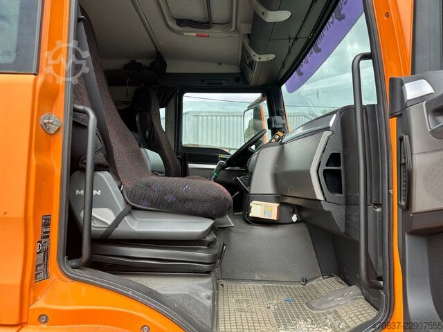 Camion benne MAN TGS 26.400 / 6x4 / BLATT BLATT / VDL