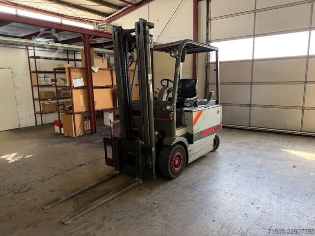 Carrello elevatore elettrico OM CARRELLI EU 30
