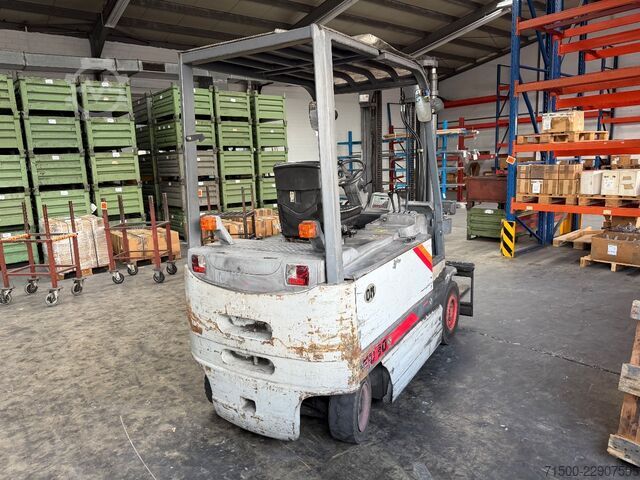 Carrello elevatore elettrico OM CARRELLI EU 30
