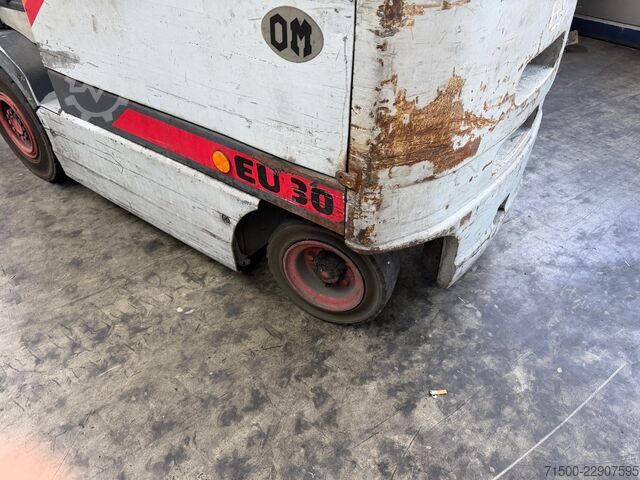 Carrello elevatore elettrico OM CARRELLI EU 30