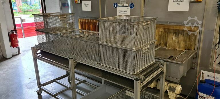Continue reiniging van systeemonderdelen Hinst Durchlaufreinigungsanlage
