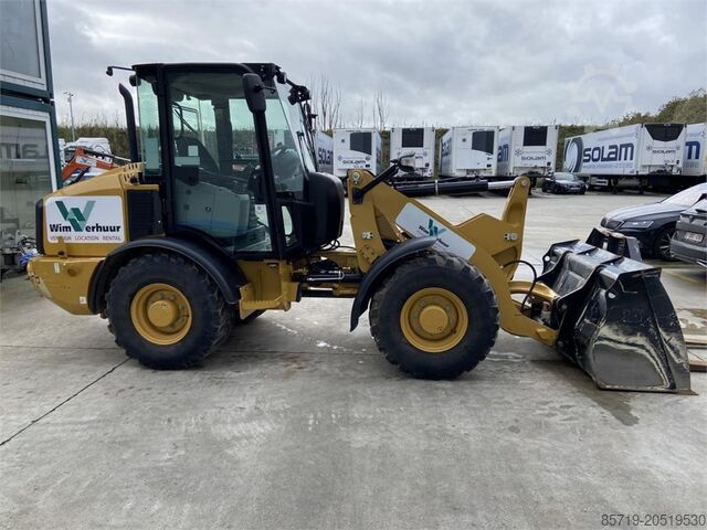 Loader Caterpillar 906M (7164)