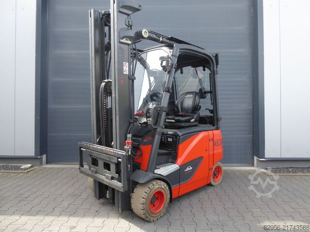 Elektro 4 Rad-Stapler Linde E20PH-02