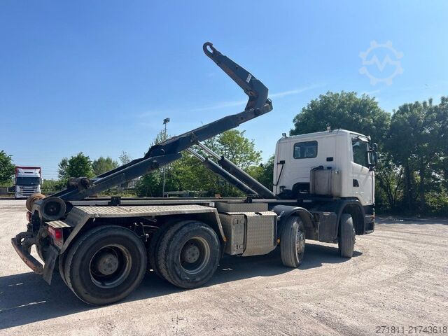 Autocamion cu cârlig pentru containere SCANIA SCANIA G450 SCARRABILE 8X4