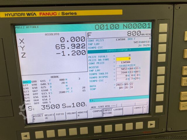 VERTICAL MACHINING CENTER Hyundai WIA F-600D