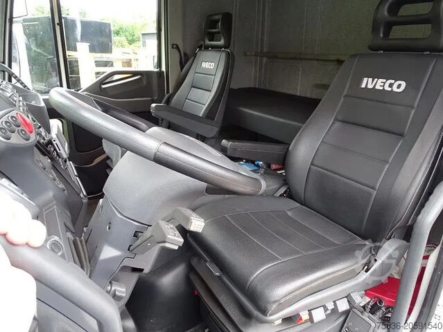 Vehículo de recuperación Iveco Eurocargo 12.250 AUT LEER CAM CAMPERUNIT TKM 31000