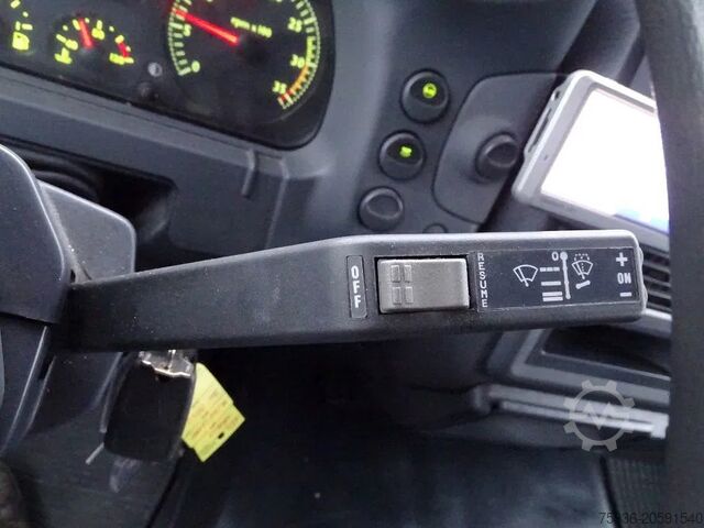 Vehículo de recuperación Iveco Eurocargo 12.250 AUT LEER CAM CAMPERUNIT TKM 31000