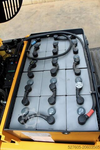 Chariot élévateur à fourche Jungheinrich EFG 115 300 ZZ