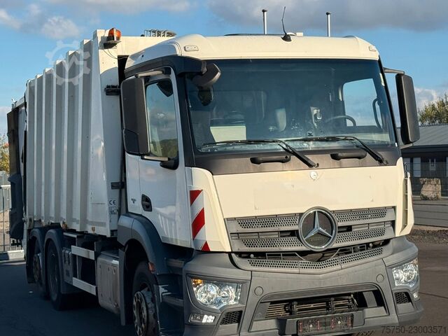 Kamion za odvoz smeća MERCEDES-BENZ Antos 2533 6x2 Faun Variopress 524 + Zoeller