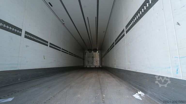 Kühl-/Tiefkühltransport Schmitz Cargobull 3 AXLE FRIGO TRAILER