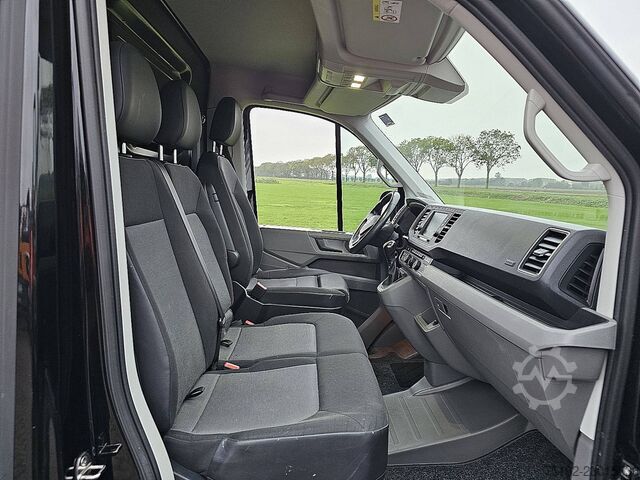 VOLKSWAGEN CRAFTER 35 2.0 Dubbellucht N1 LED L3H3 (L2H2) 3.5T-Trekhaak Automaat 177Pk! VW CRAFTER 35 2.0 Dubbellucht N1 LED L3H3 (L2H2) 3...
