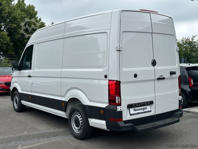 Komercijalno vozilo sa visokim krovom VOLKSWAGEN Crafter Kasten 35 L3H3 270Türen PDC GRA
