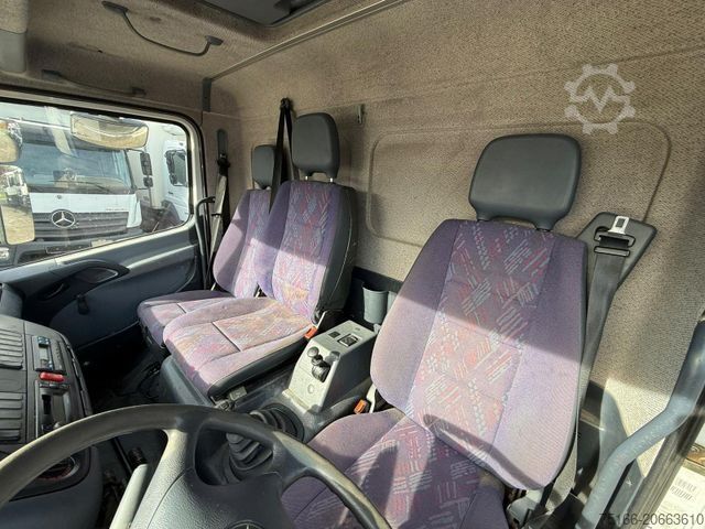 Skåpbil MERCEDES-BENZ ATEGO 815 Koffer 6,10 m LBW 1 to.