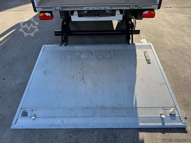 Skåpbil MERCEDES-BENZ SPRINTER 316 CDI Koffer 4,40 m LBW 0,75 T*KLIMA