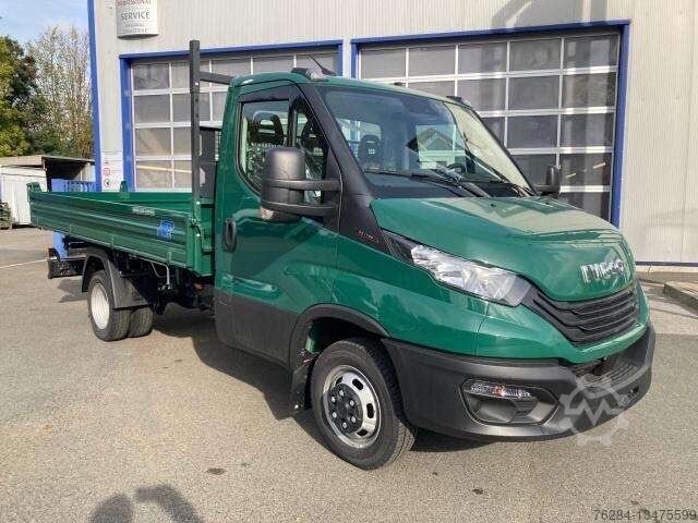 Driezijdige kipper bestelwagen IVECO Daily 50C18H
