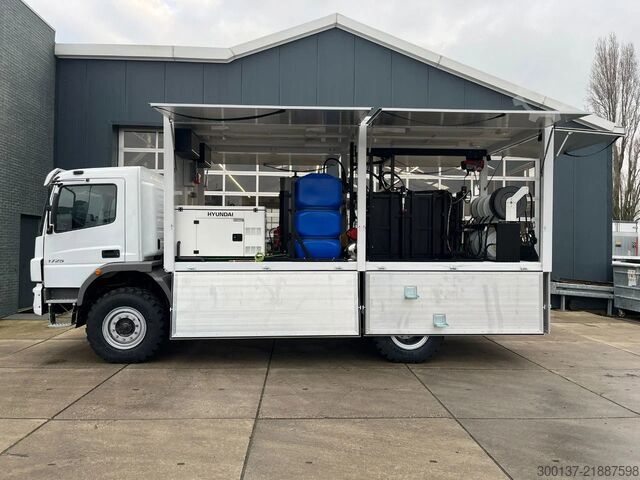 Mercedes-Benz Atego 1725 A 4x4 servicevogn Mercedes-Benz Atego 1725 A 4x4 Service Truck