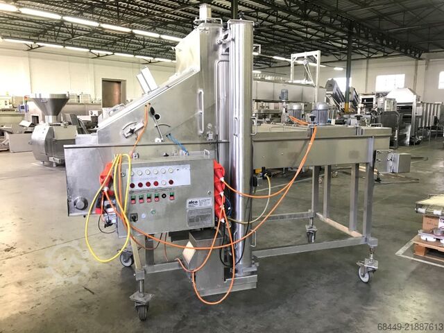 900-as típusú száraz panírozógép GEA-CFS Universal breading line , Type PU 900