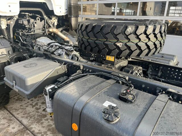 Alváz vezetőfülkével Mercedes-Benz Arocs 3340 A 6x6 Chassis Cabin
