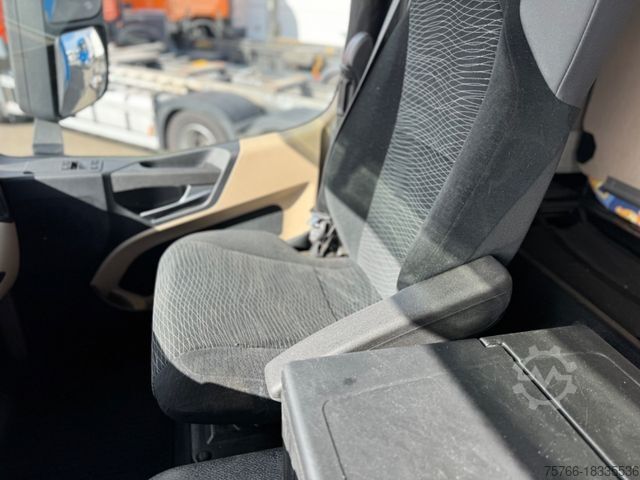 Camião de bebidas MERCEDES-BENZ ACTROS 2540 L / E6 / LBW / LENKACHSE / 19 PAL