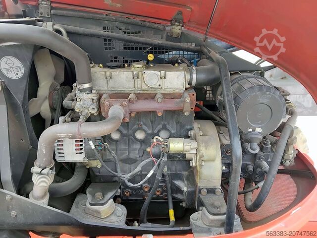 Knikarmhoogwerker Manitou 160ATJ