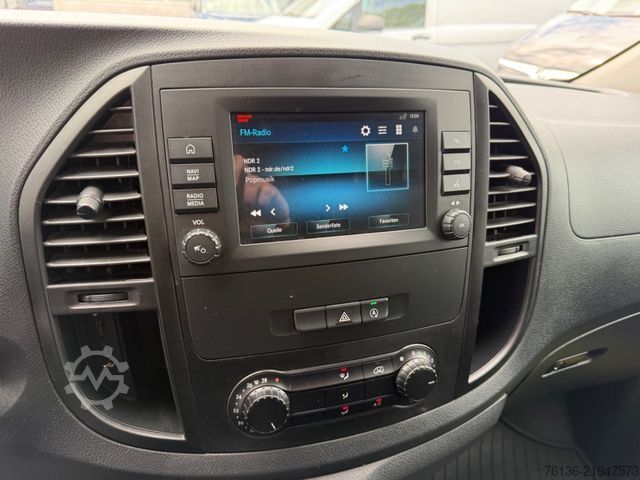 Skåpbil MERCEDES-BENZ Vito 114 CDI Klima Navi Kamera Werkstatt