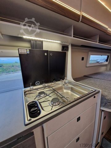 Camper van PÖSSL Summit Shine 600L  180PS Automat Markise Solar