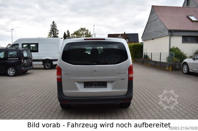 Minibus MERCEDES-BENZ Vito Mixto 114 CDI 4x4 kompakt Autom. 2 x Schieb