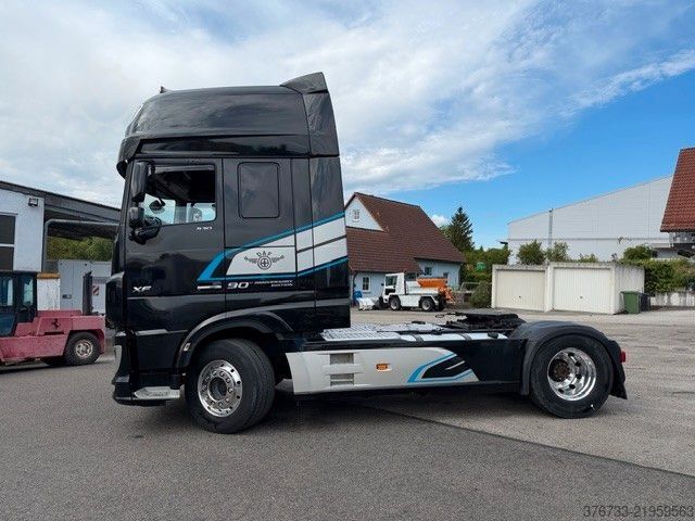 Trattore stradale standard DAF XF 530 FT SSC Intarder Standklima 90th-Special