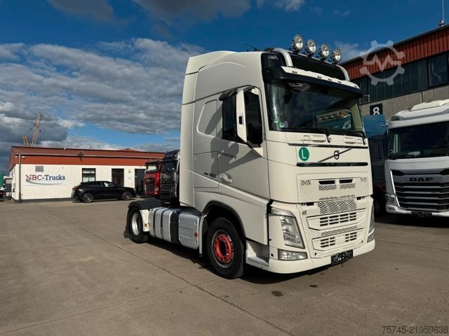 Standard dragbil VOLVO FH 460 * STANDKLIMA * GLOBETROTTER *