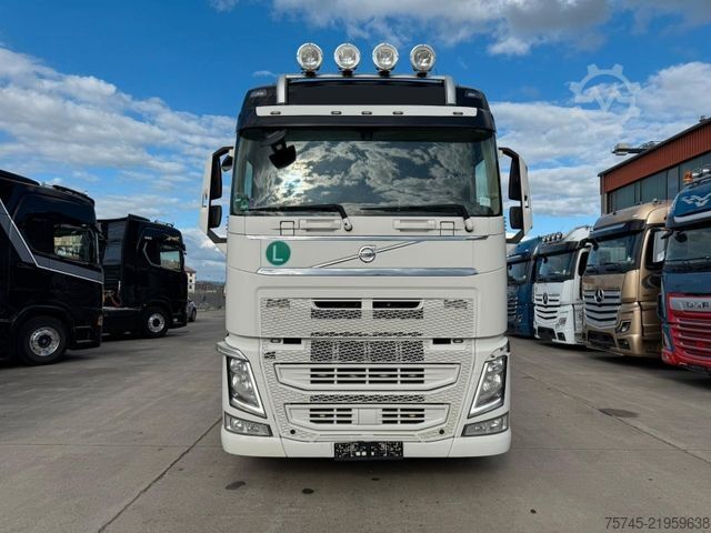 Standard dragbil VOLVO FH 460 * STANDKLIMA * GLOBETROTTER *